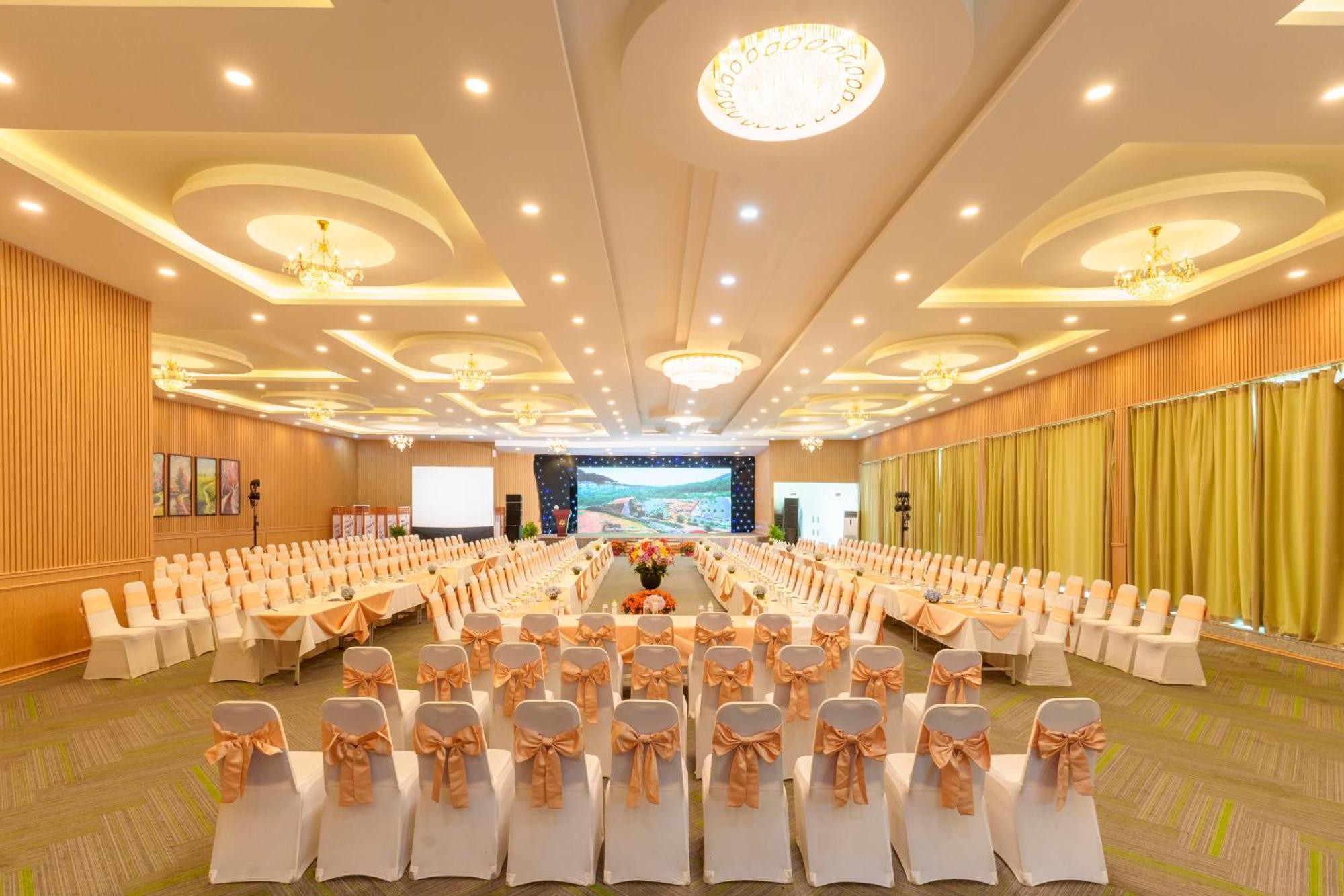 Dalat Wonder Resort Екстериор снимка